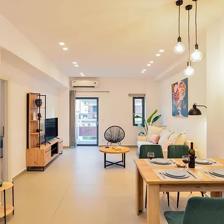 Alex Downtown Apartment *