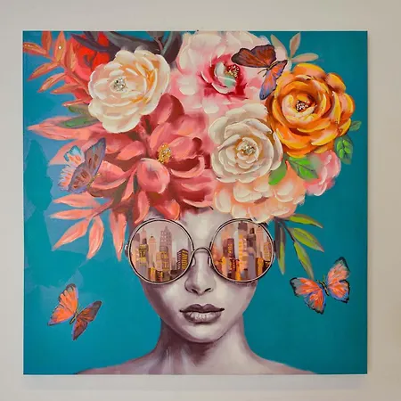 Alex Downtown * Hriszí Aktí Haniá